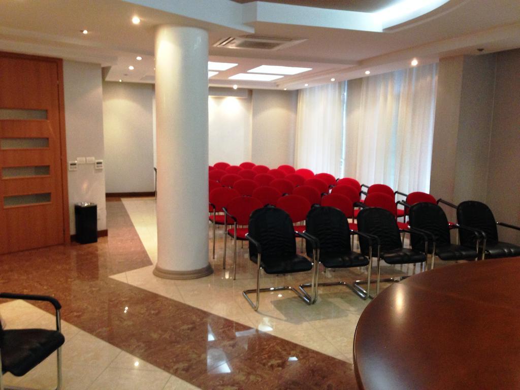 דורס Hotel Arvi מראה חיצוני תמונה