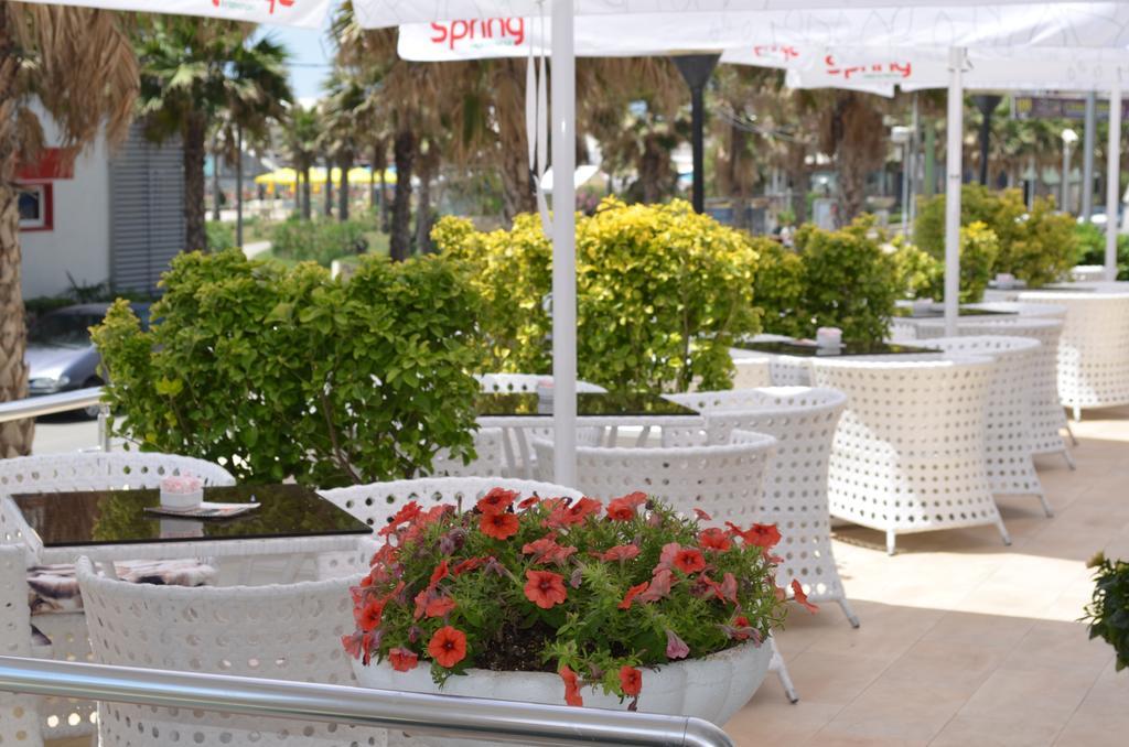 דורס Hotel Arvi מראה חיצוני תמונה